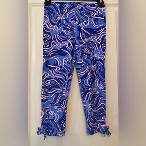 NWT Lilly Pulitzer, coastal blue Maia leggings, girls L. Bow detail at cuffs.